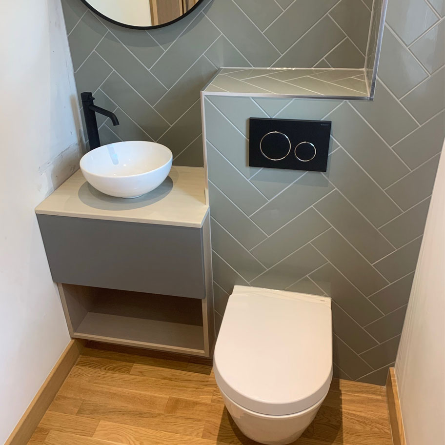 tiling toilet sink mirror