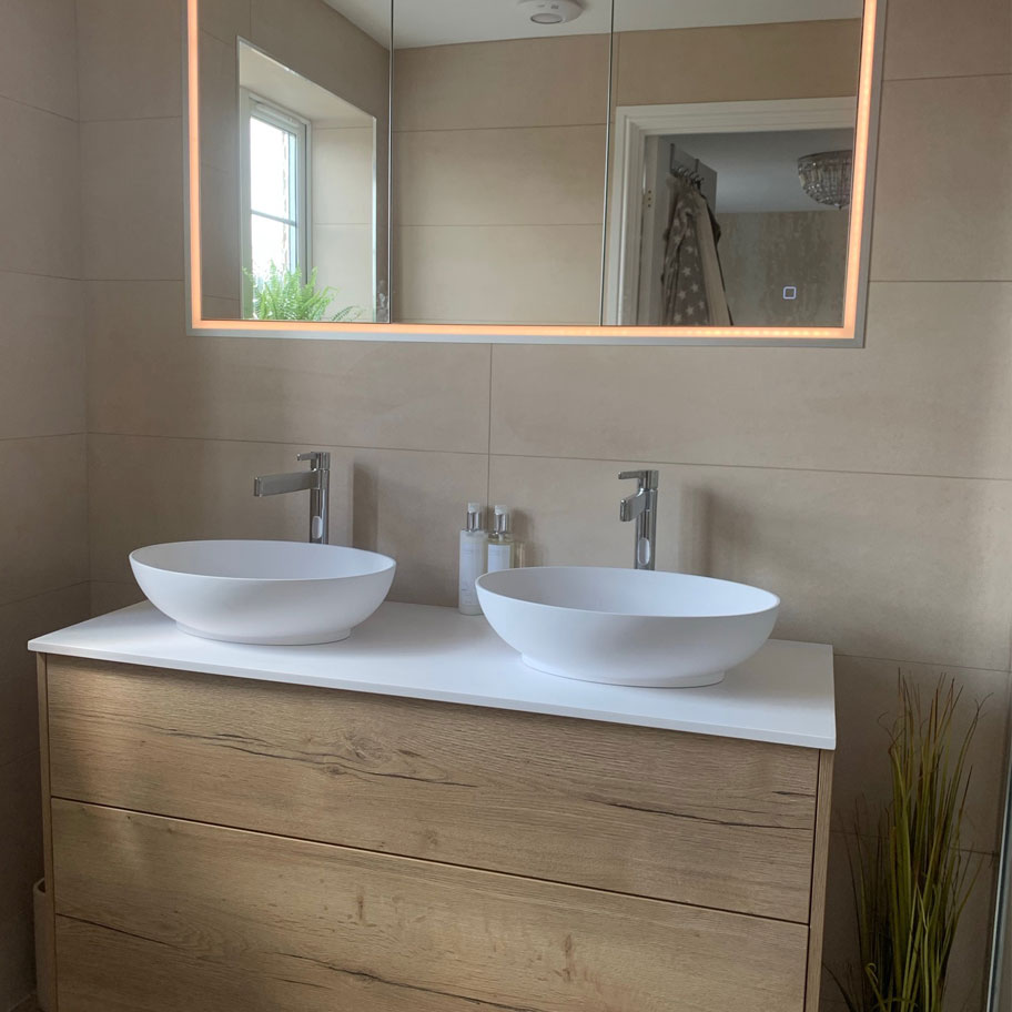 tiling double sink mirror